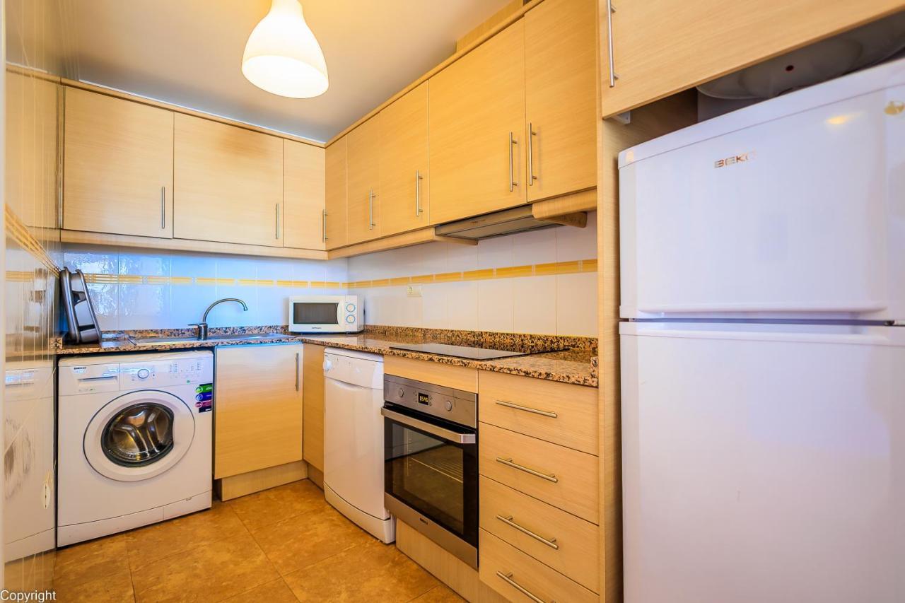 Apartamentos Madrid Τορεβιέχα Εξωτερικό φωτογραφία
