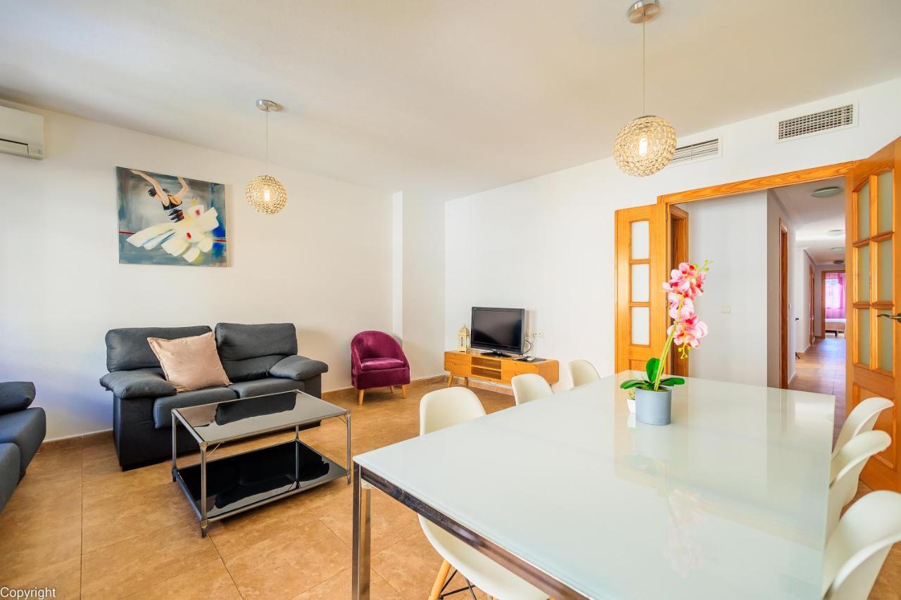 Apartamentos Madrid Τορεβιέχα Εξωτερικό φωτογραφία