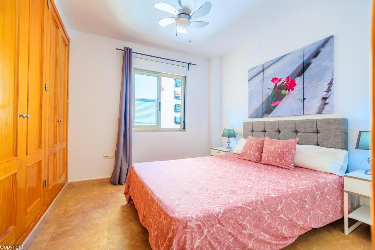 Apartamentos Madrid Τορεβιέχα Εξωτερικό φωτογραφία