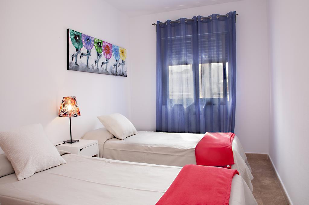 Apartamentos Madrid Τορεβιέχα Εξωτερικό φωτογραφία