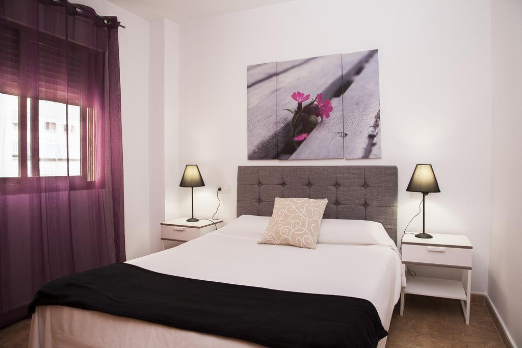 Apartamentos Madrid Τορεβιέχα Εξωτερικό φωτογραφία
